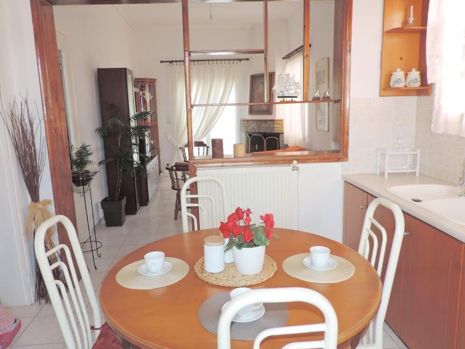 Seascape - Itea -Delphi Apartment Bagian luar foto